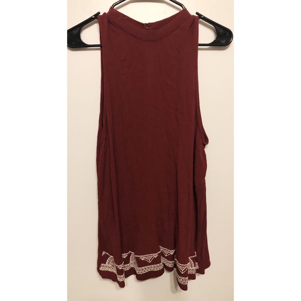 Mossimo Embroidered High Neck Tank // XL